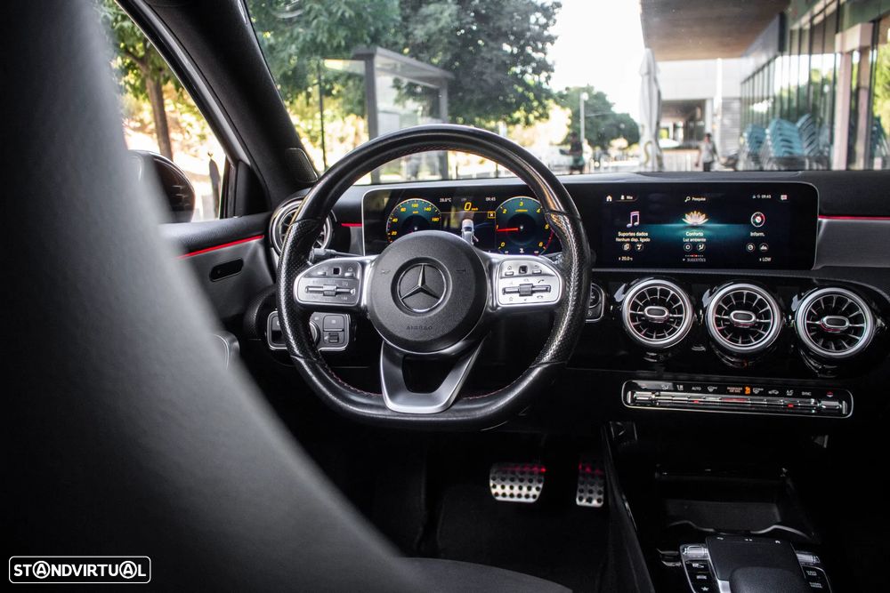 Mercedes-Benz A 180 d AMG Line Aut. - 31