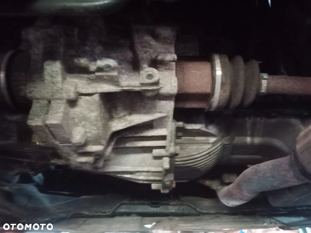 Hyundai Tucson 2.0 CRDi Active - 19