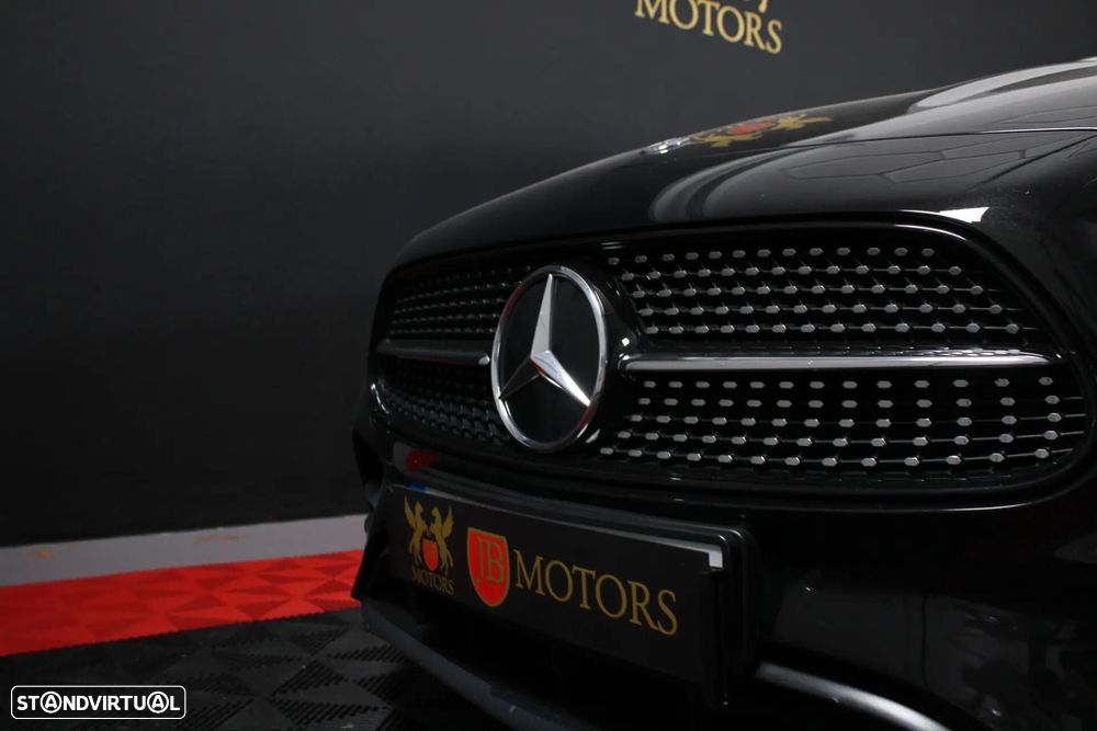 Mercedes-Benz E 300 de AMG Line 4Matic - 4