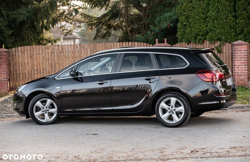 Opel Astra 1.4 Turbo Automatik Edition Sport - 2