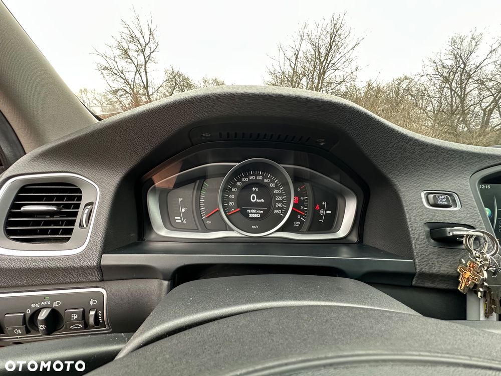 Volvo V60 D2 Kinetic - 9