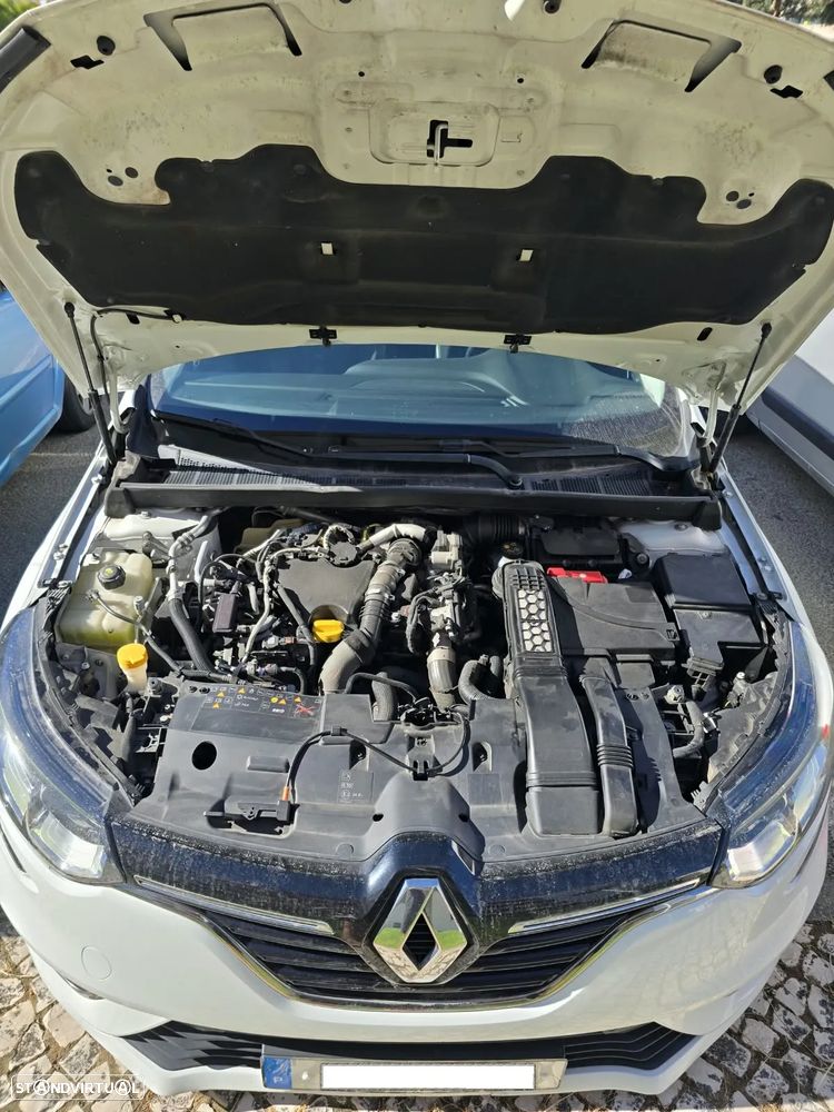 Renault Mégane 1.5 Blue dCi Zen - 12