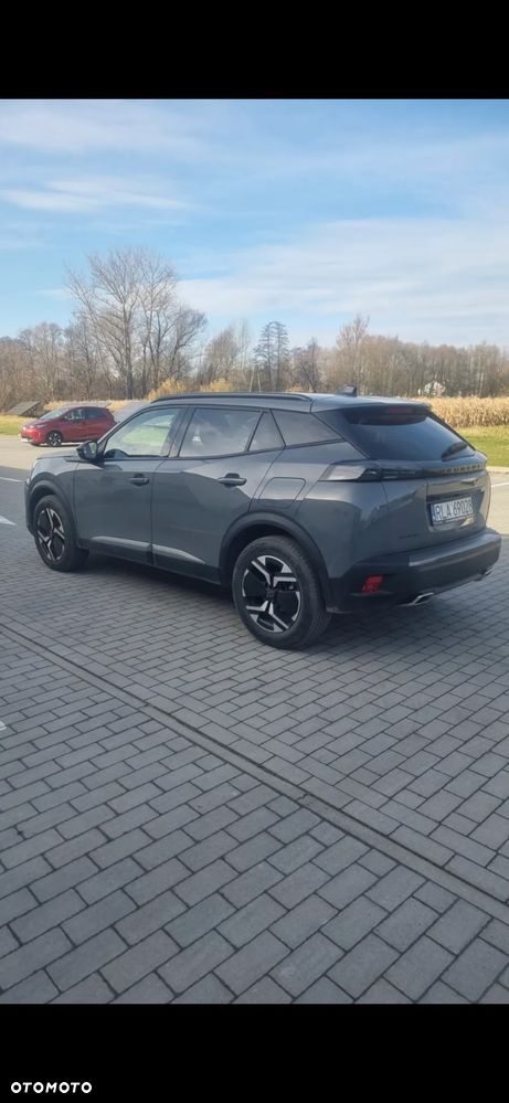 Peugeot 2008 1.2 PureTech Allure S&S EAT8 - 4