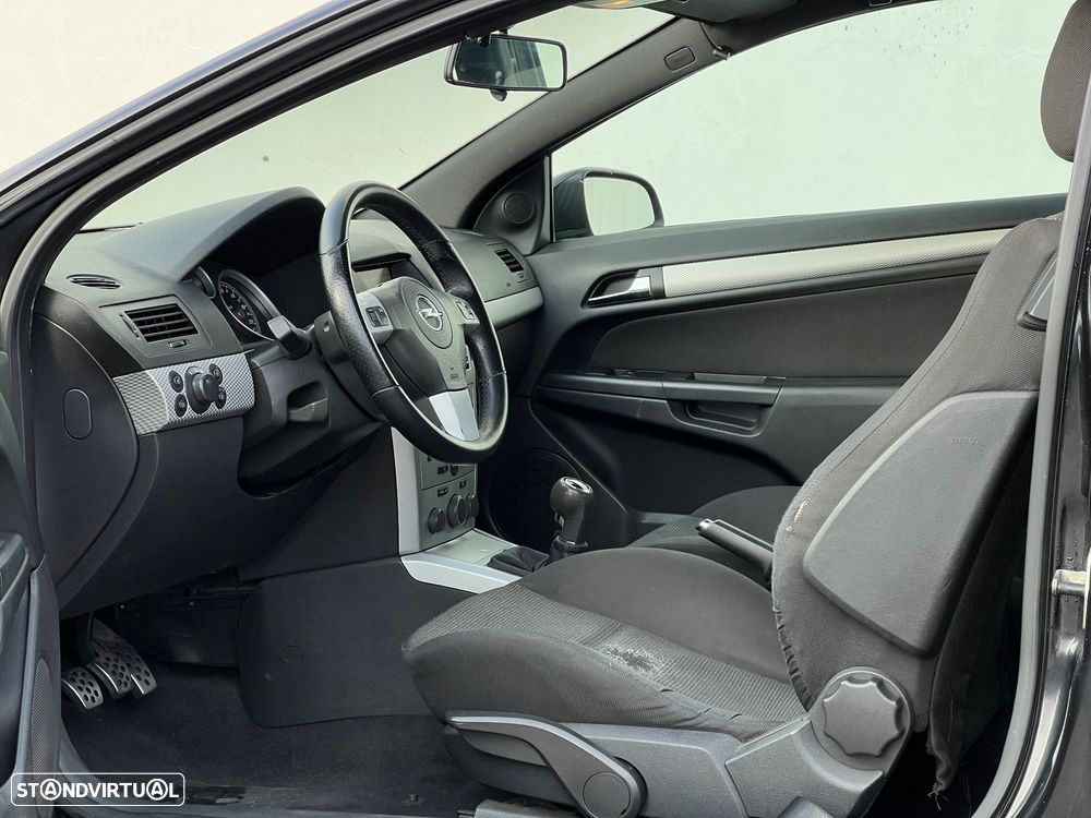 Opel Astra GTC 1.3 CDTI - 5