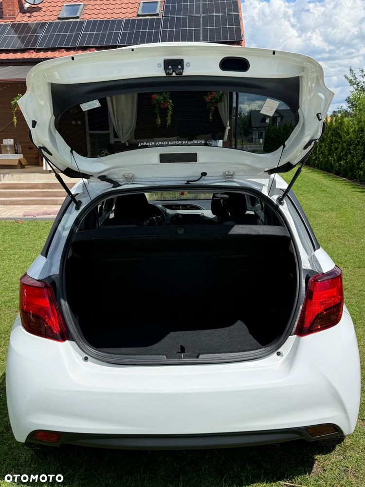 Toyota Yaris 1.0 Active EU6 - 12
