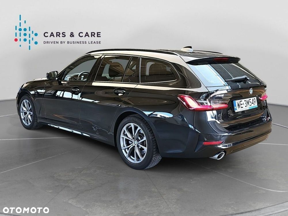 BMW Seria 3 320d xDrive Sport Line - 25