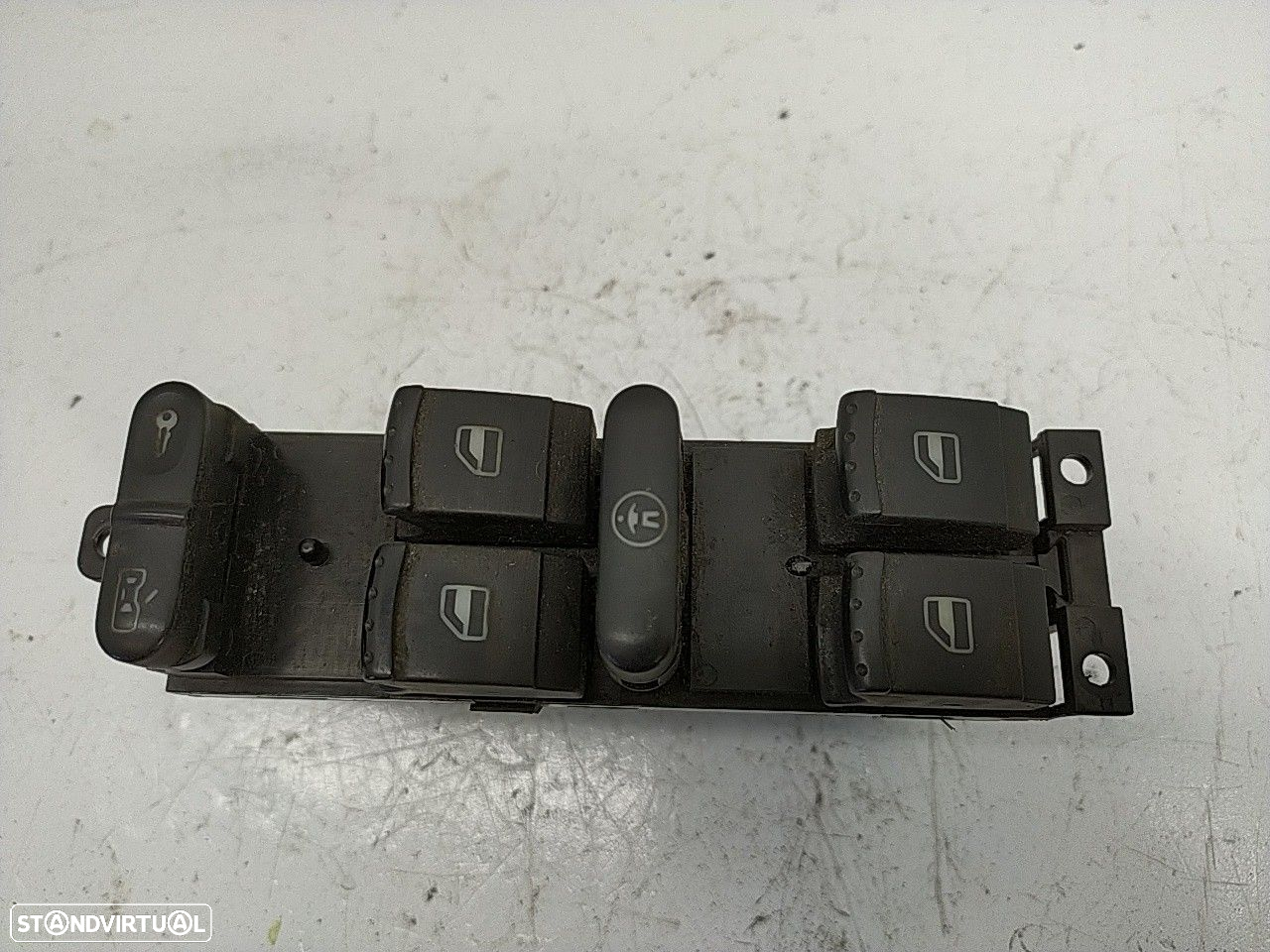 Interruptor Vidros Porta Cond/Pass Volkswagen Passat (3B2) - 4