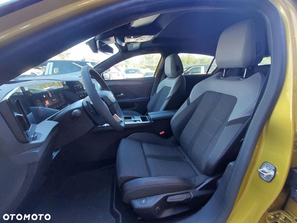 Opel Astra 1.2 T mHEV GS eDTC - 12
