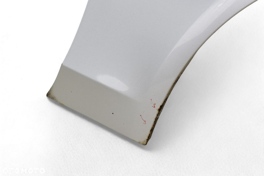 Błotnik Prawy AUDI A4 B8 LX7W - 2