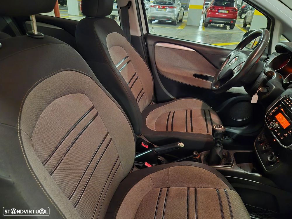 Fiat Punto Evo 1.2 Dynamic - 25