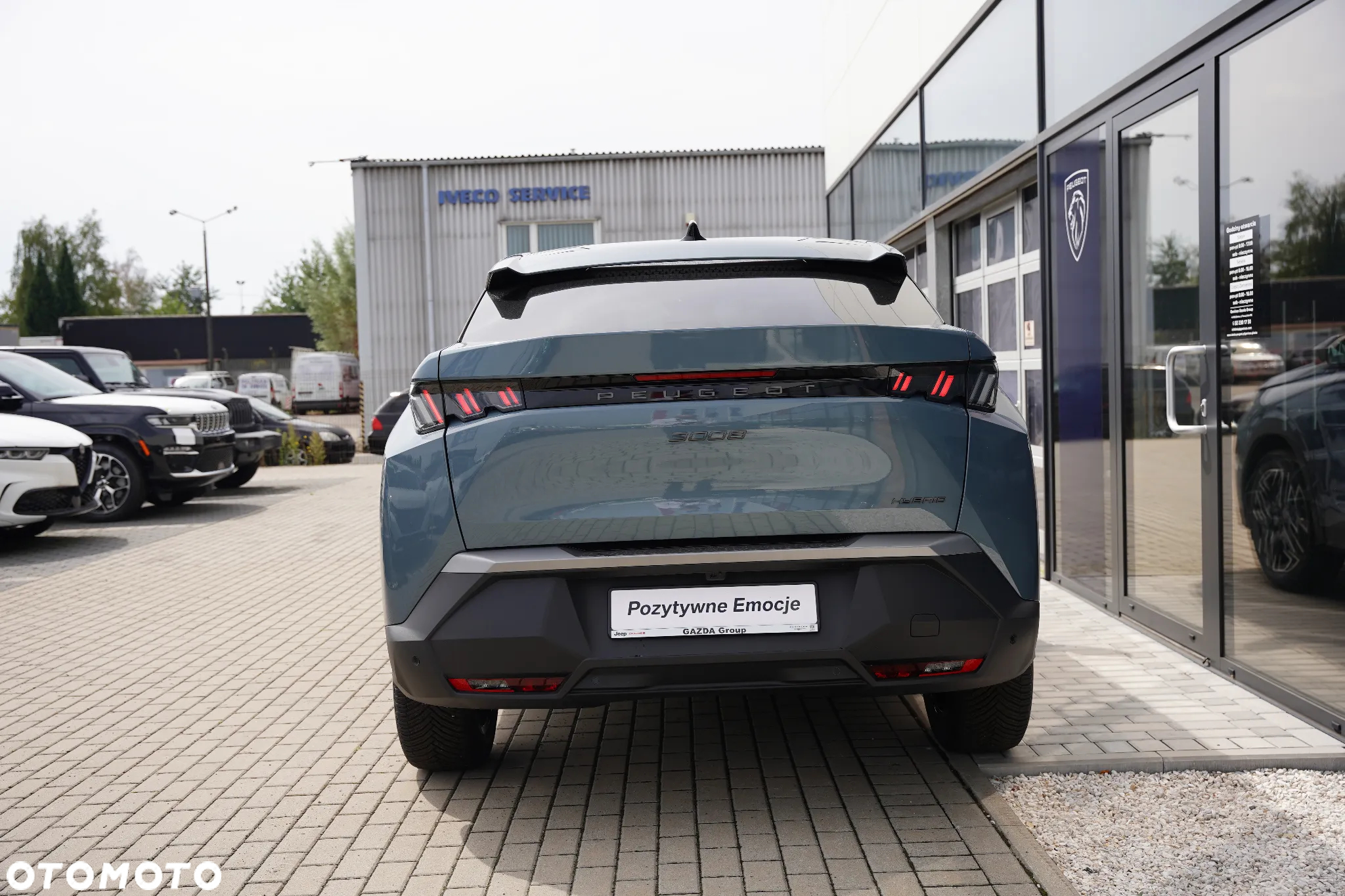 Peugeot 3008 1.2 PureTech mHEV Allure e-DCS6 - 4