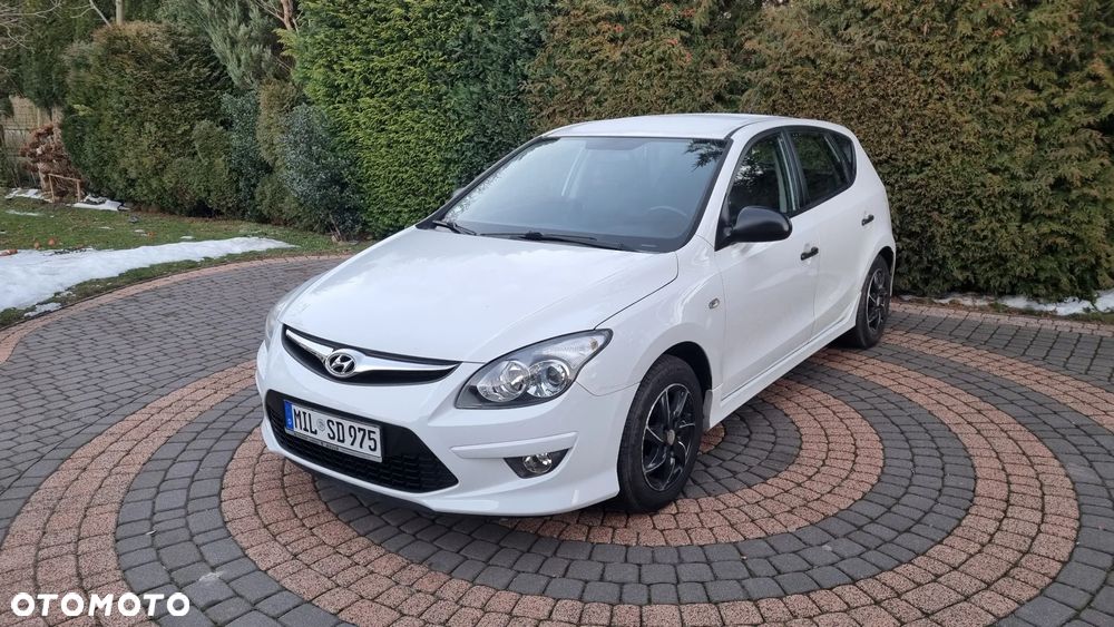 Hyundai i30 1.4 Blue Comfort - 24