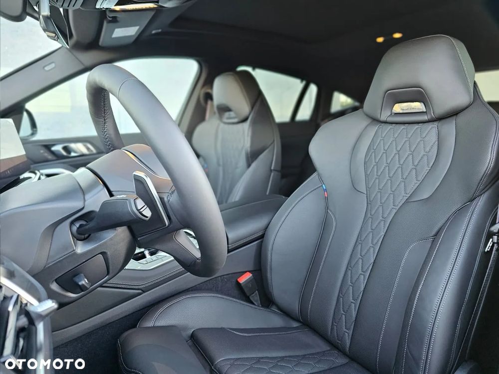 BMW X6 xDrive40d mHEV - 21