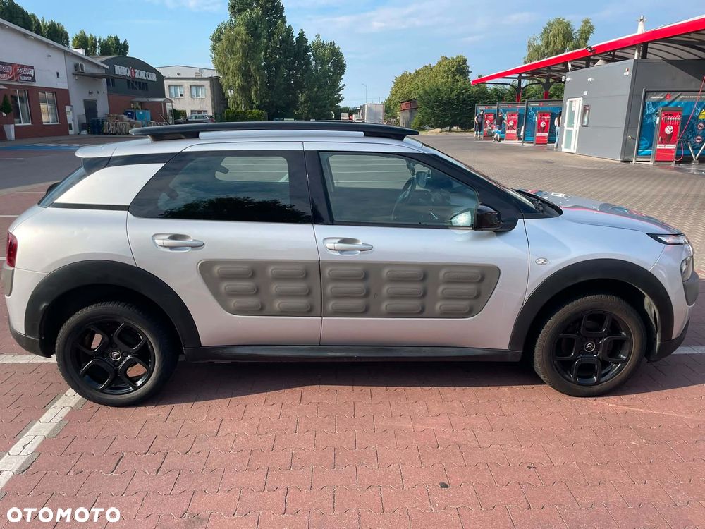 Citroën C4 Cactus 1.2 PureTech Live S&S ETG - 4