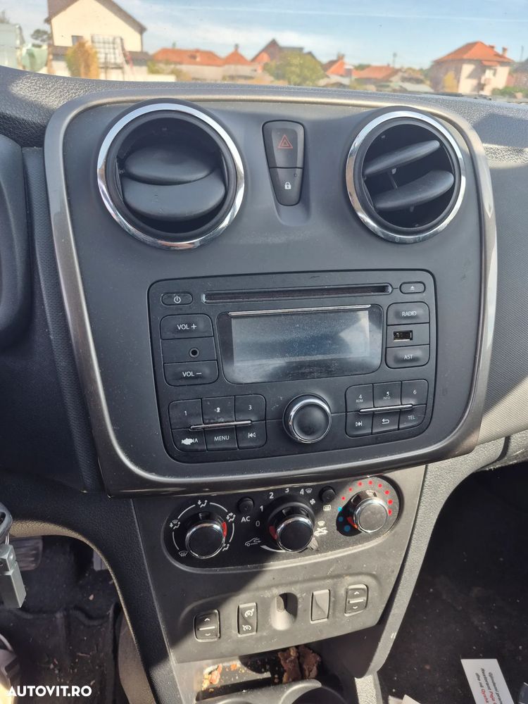 Dacia Sandero 0.9 Stepway - 12