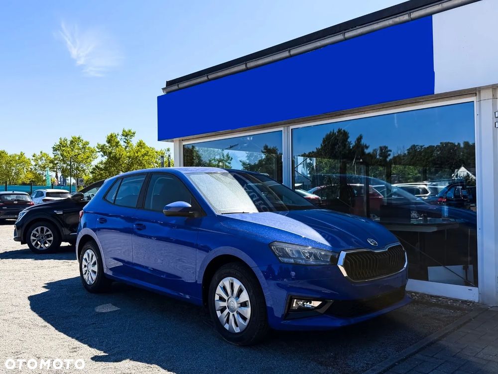 Skoda Fabia 1.0 Essence - 8