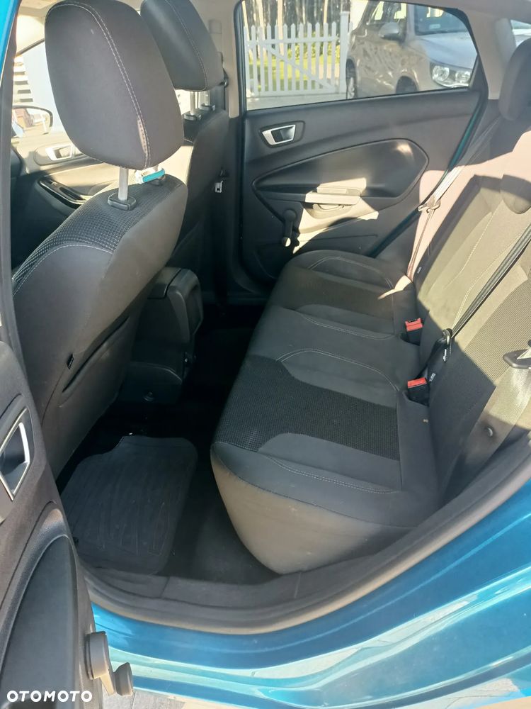 Ford Fiesta 1.0 EcoBoost Titanium - 8