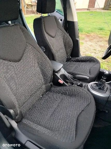 Peugeot 308 1.6 Premium - 8