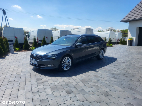 Skoda Superb 2.0 TDI DSG Sportline