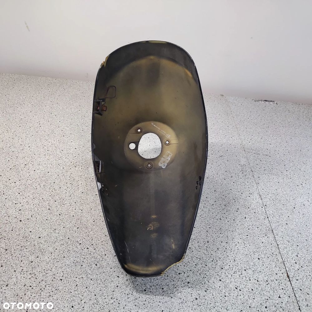 Błotnik przód, przedni Piaggio Vespa - 15