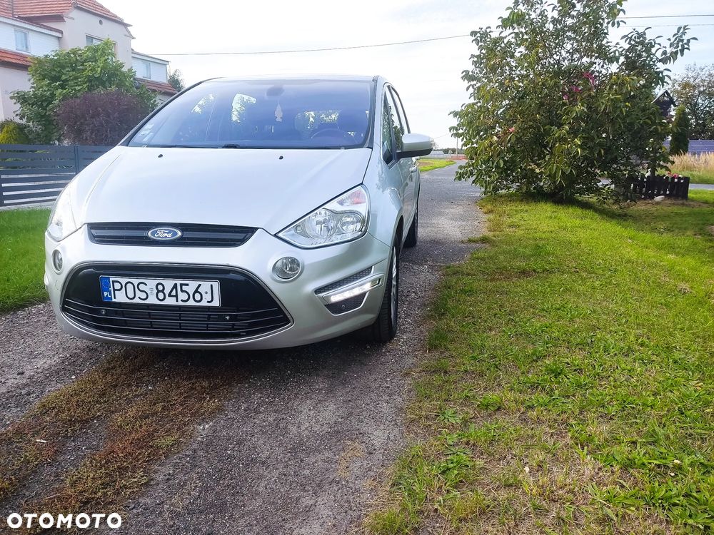 Ford S-Max - 9