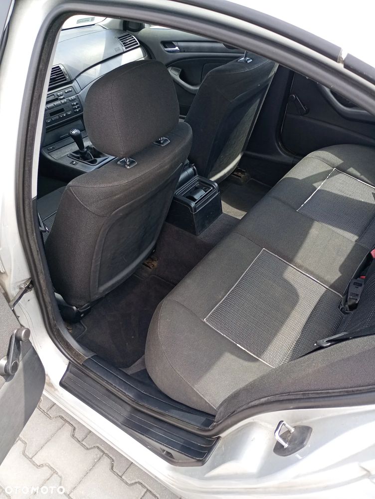 BMW Seria 3 - 10