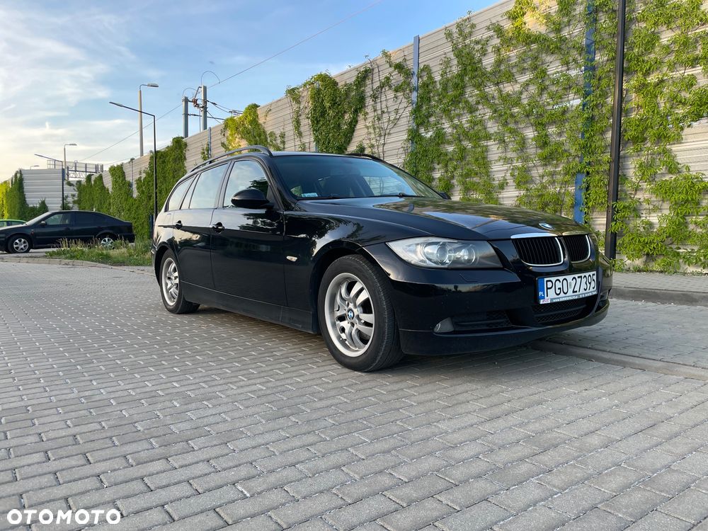 BMW Seria 3 - 1