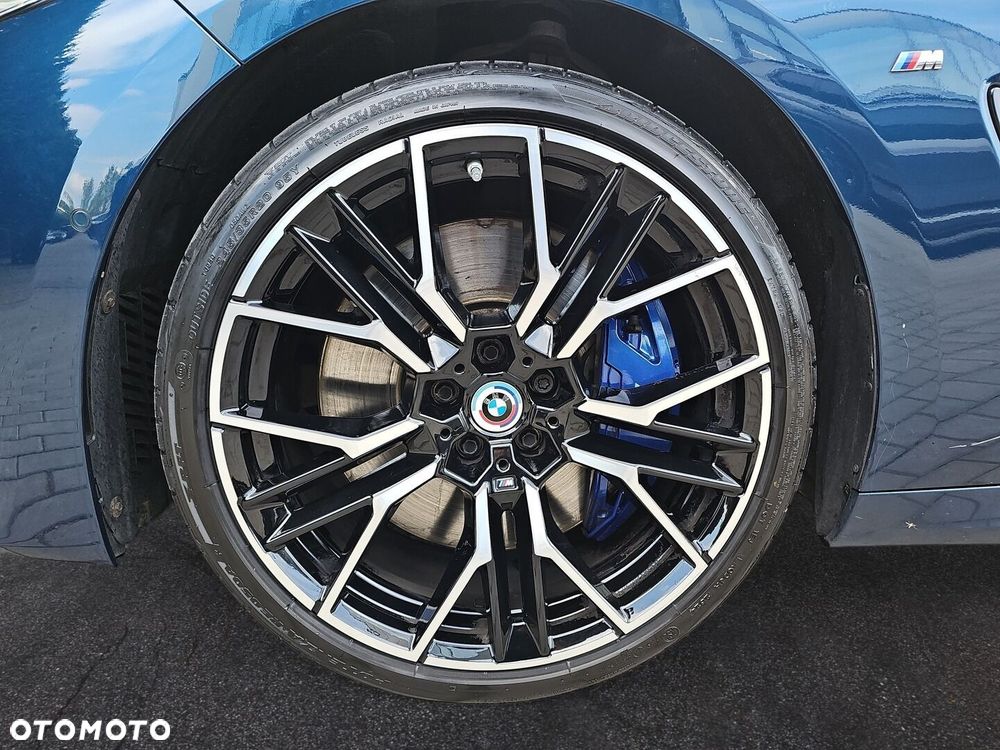 BMW Seria 8 - 10