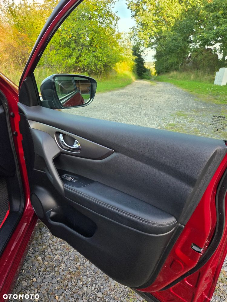 Nissan Qashqai 1.5 dCi N-Connecta - 15