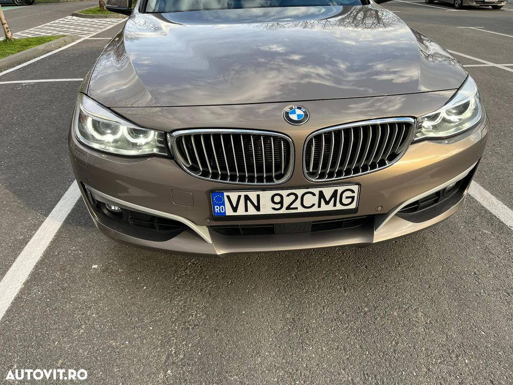 BMW Seria 3 328i xDrive Aut. Modern Line - 9