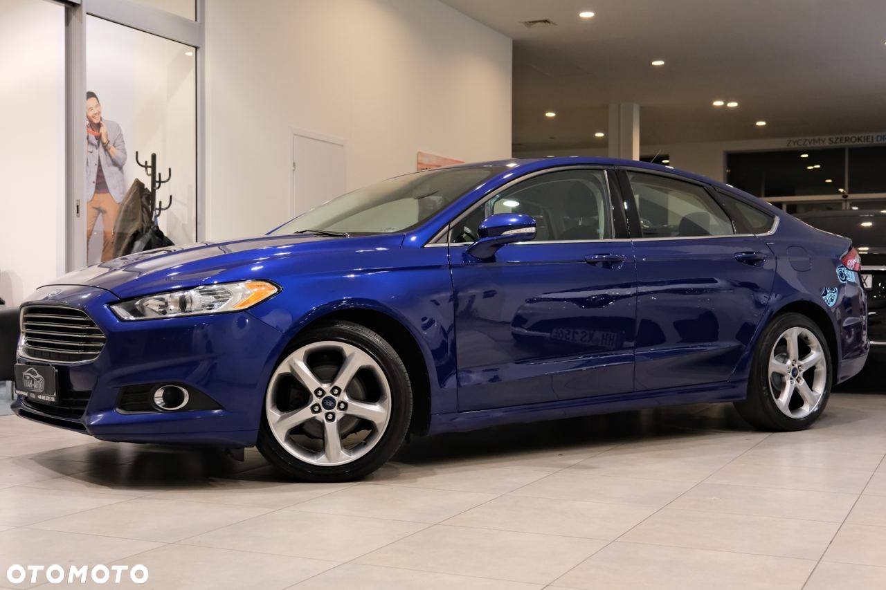 Ford Fusion - 16