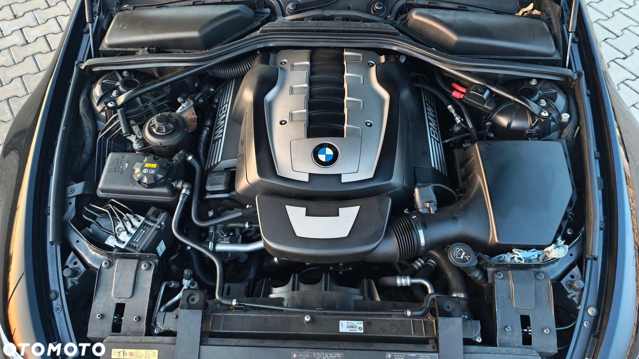 BMW Seria 6 650 i - 11