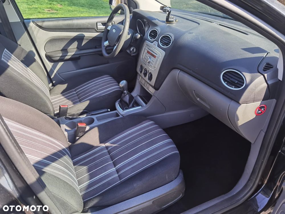 Ford Focus 1.6 TDCi DPF Fun - 3