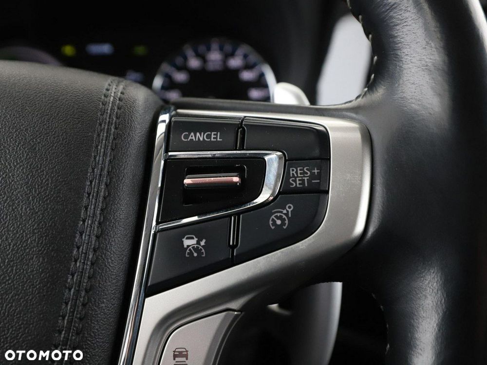 Mitsubishi Outlander - 31