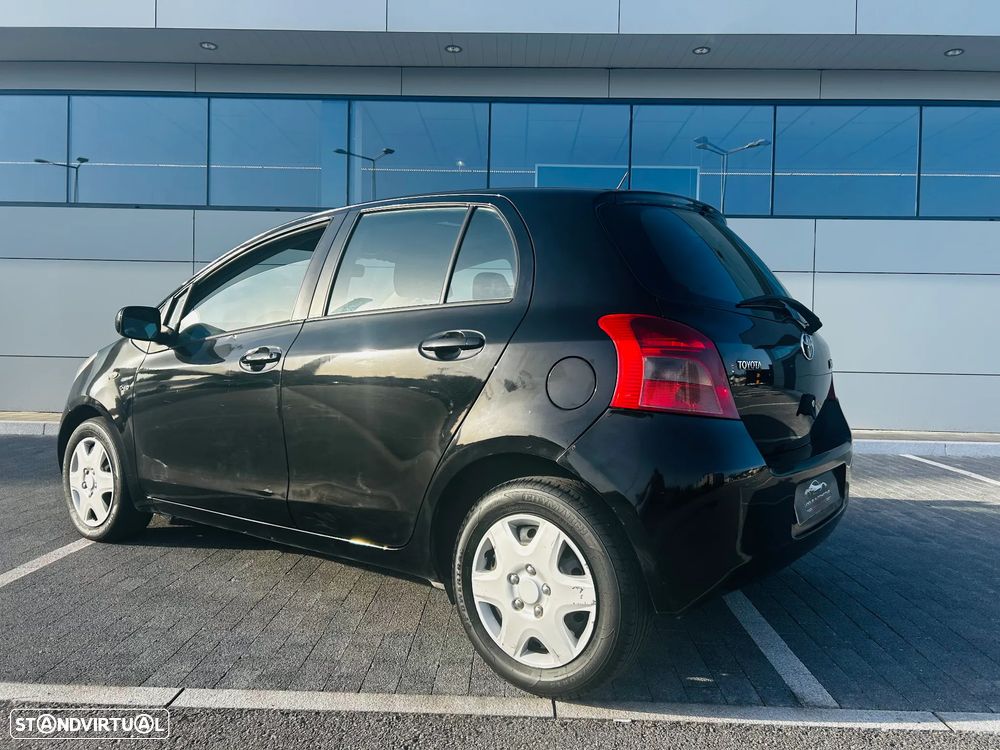 Toyota Yaris 1.4 D-4D Sol AC+VSC - 7