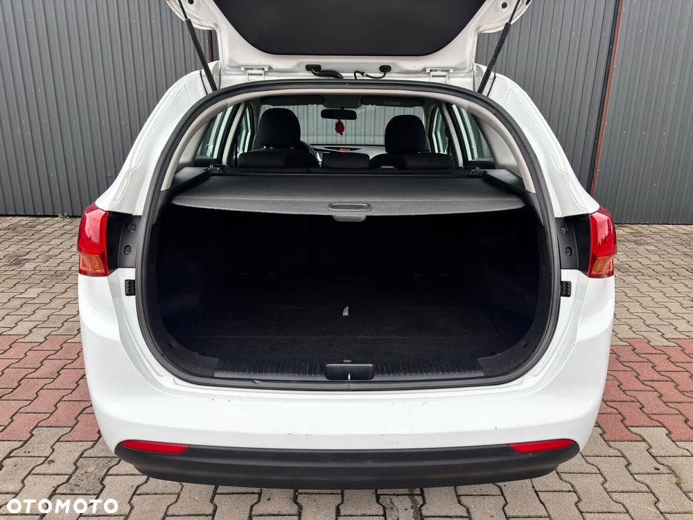 Kia Ceed 1.4 L Business Line - 25