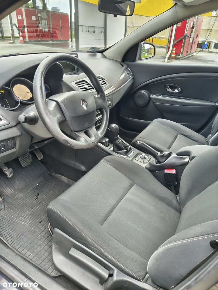 Renault Megane - 5