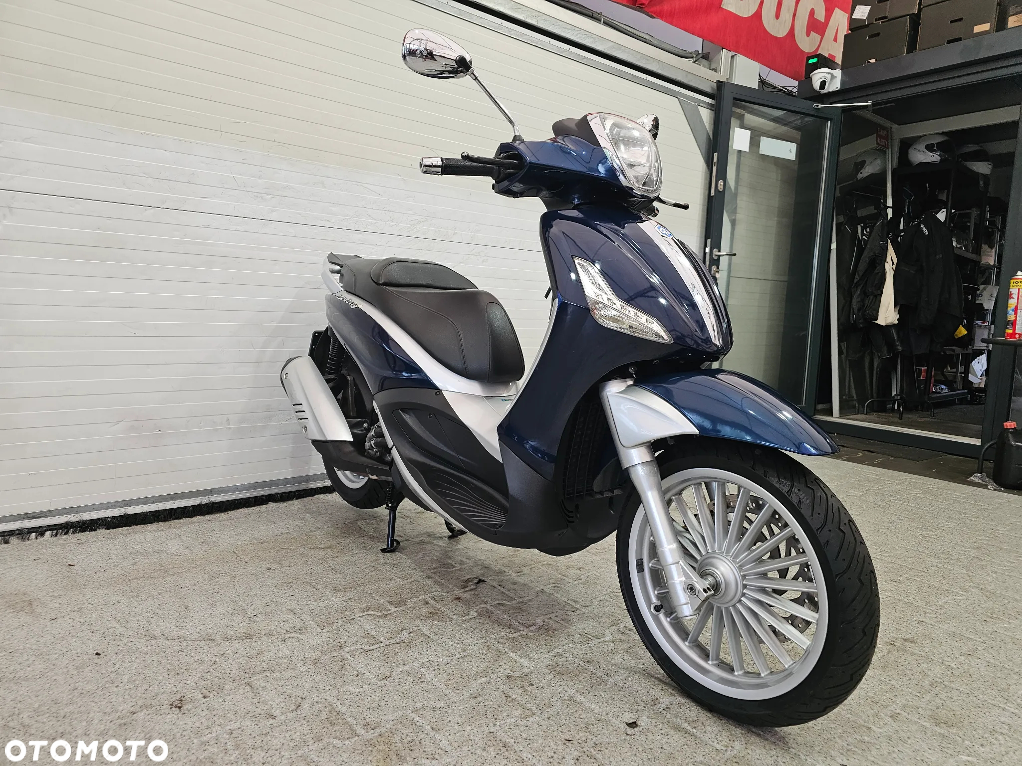 Piaggio Beverly - 3