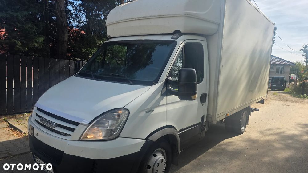 Iveco 35C15 - 23