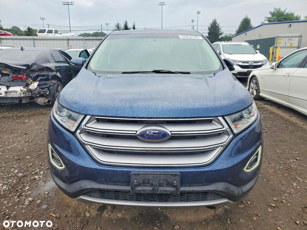 Ford Edge - 2