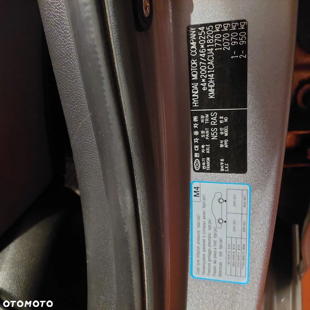 Hyundai Elantra 1.6 Comfort - 10