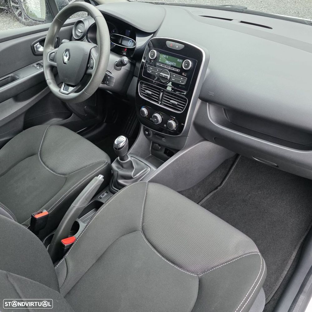 Renault Clio 1.5 dCi Zen - 23