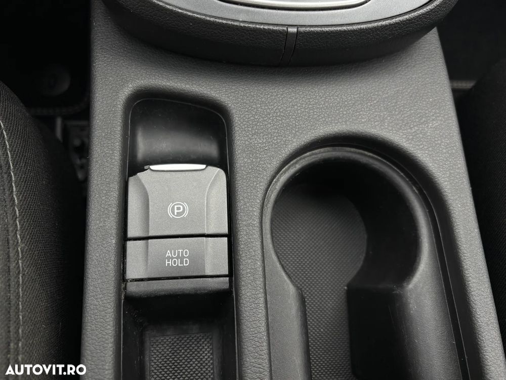 Hyundai KONA 1.6 GDI DCT Hybrid Advantage - 30