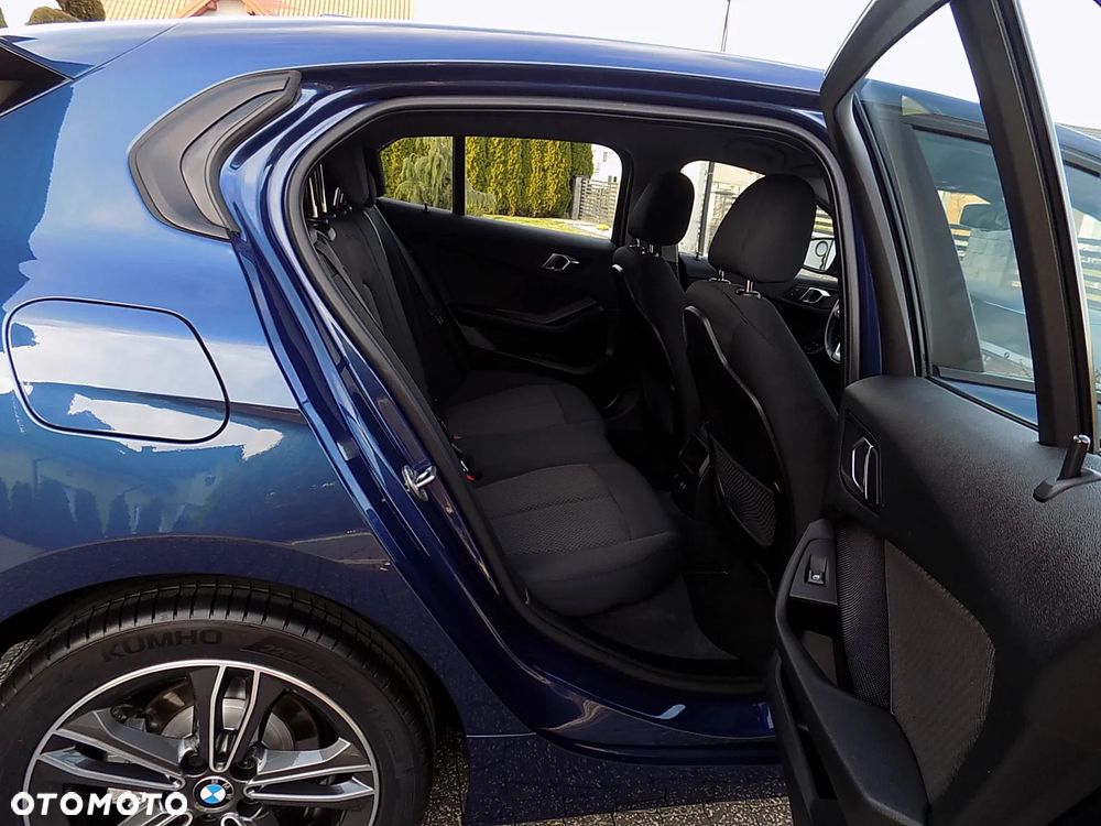 BMW Seria 1 118i - 37