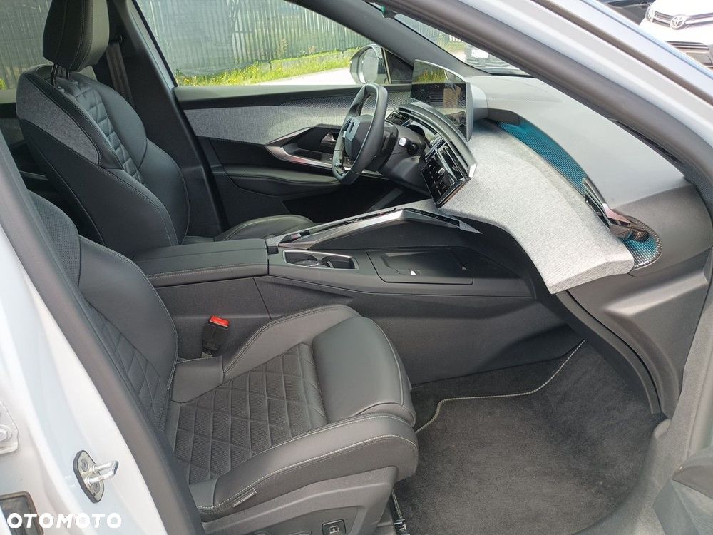Peugeot 3008 73kWh GT - 15