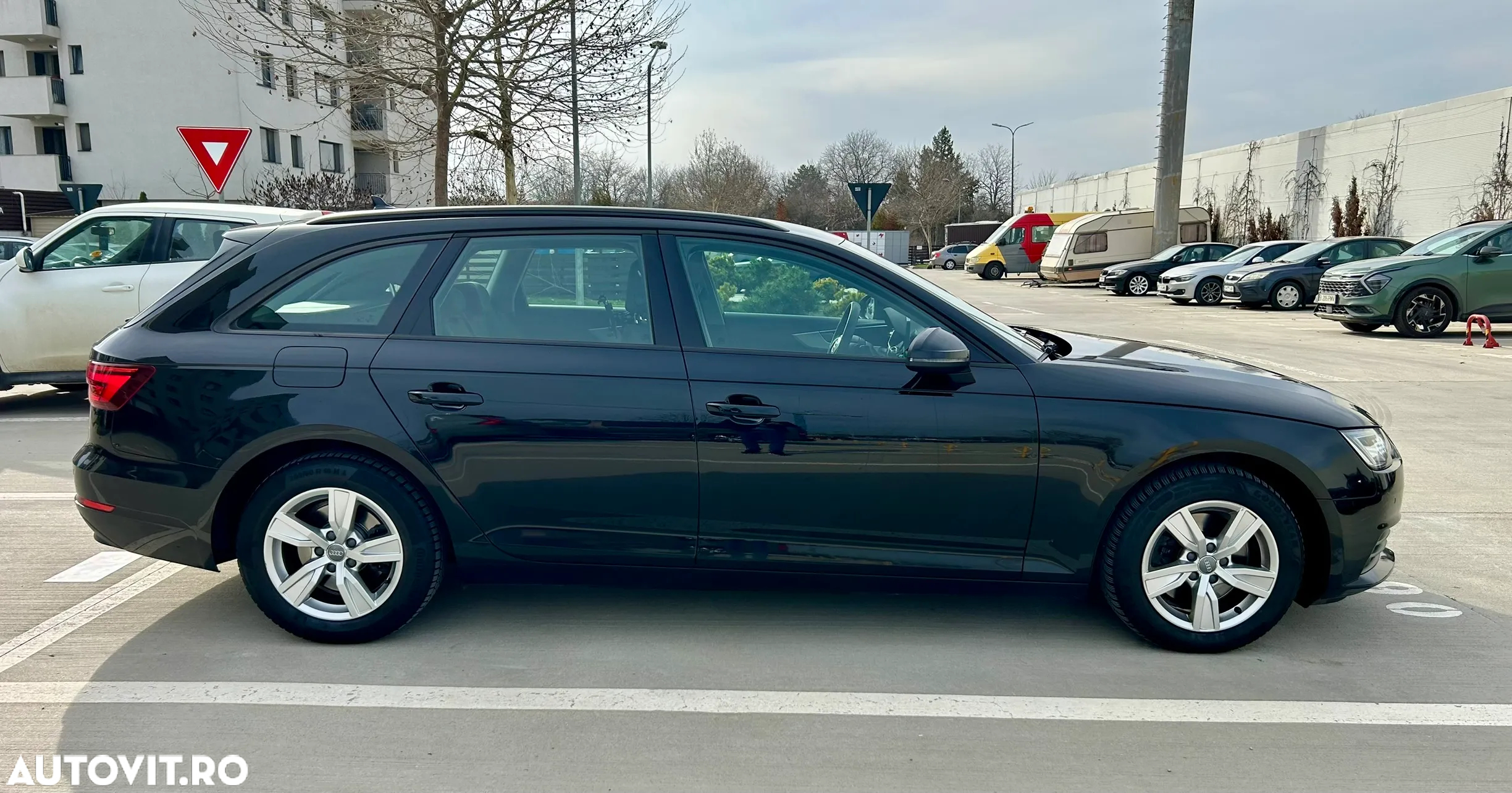 Audi A4 Avant 2.0 TDI S tronic - 7