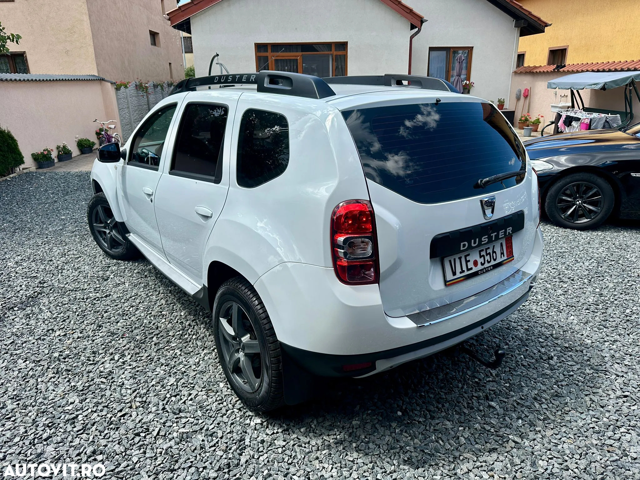 Dacia Duster 1.5 dCi 4x4 Laureate - 2