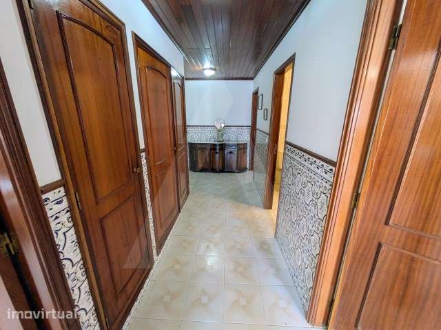 Apartamento T2 com lugar de garagem na Praia da Barra! - Grande imagem: 3/16