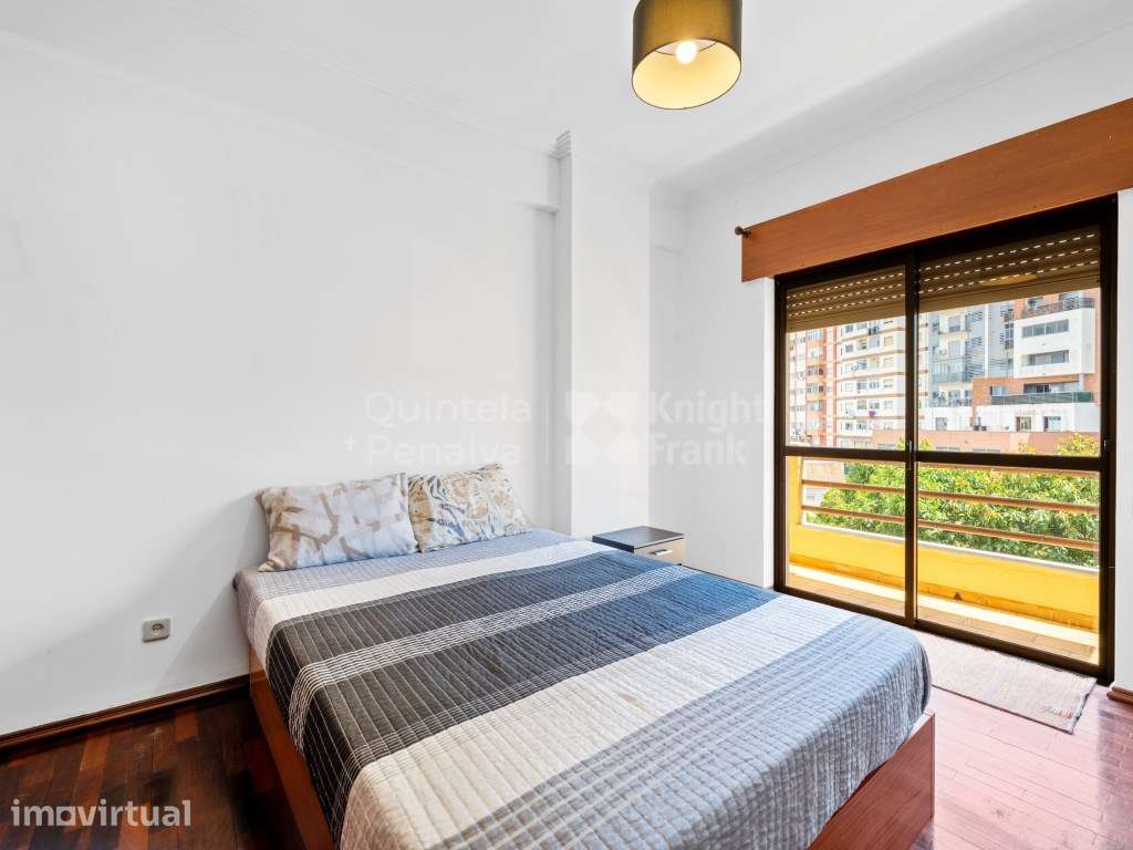 Apartamento T1 com varanda na Rua Camilo Castelo Branco, Setúbal - Grande imagem: 3/21
