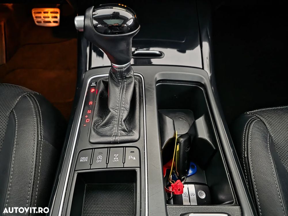 Kia Sorento 2.2 CRDi AWD Aut. Platinum Edition - 17